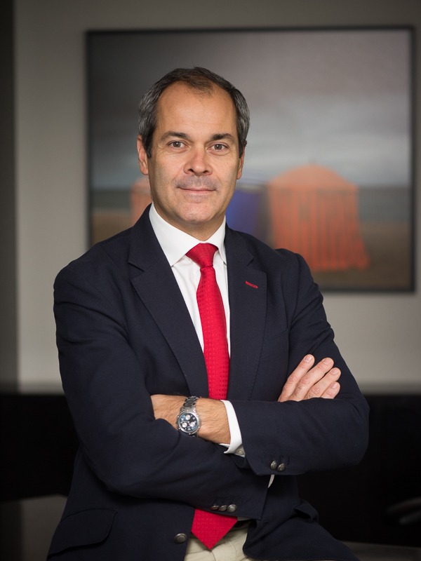 Ludovic Duret, Notaire associé